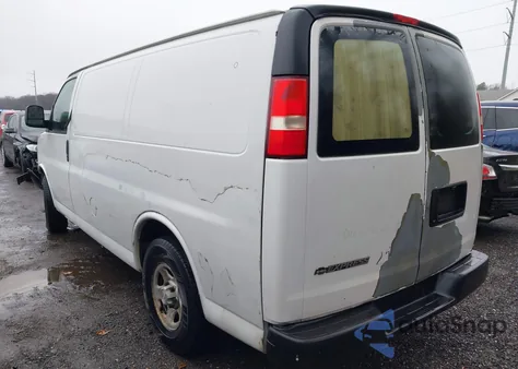 2008 Chevrolet Express Work Van из США, поврежденный, VIN 1GCFG15X581222637
